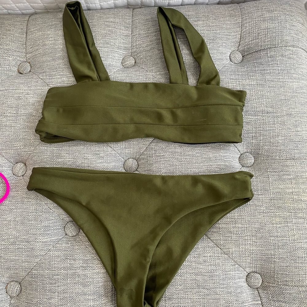 SheIn Green Bathing Suit Set